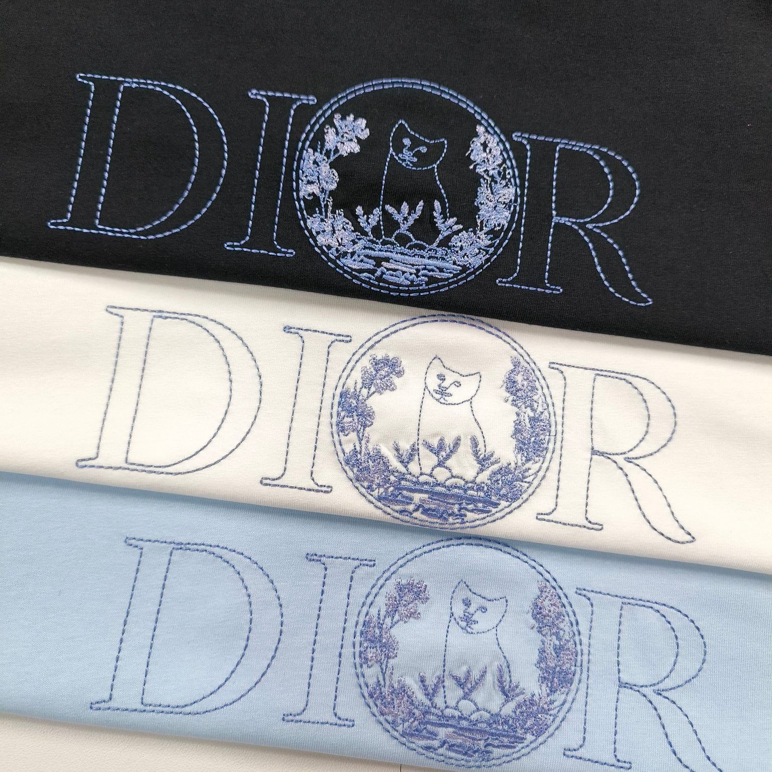 ディオール 半袖Tシャツ 刺繍入り猫 カップル 高品質 A30471