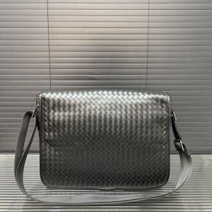 ボッテガ ヴェネタ ショルダーメッセンジャーバッグ ビジネス メンズ A30481