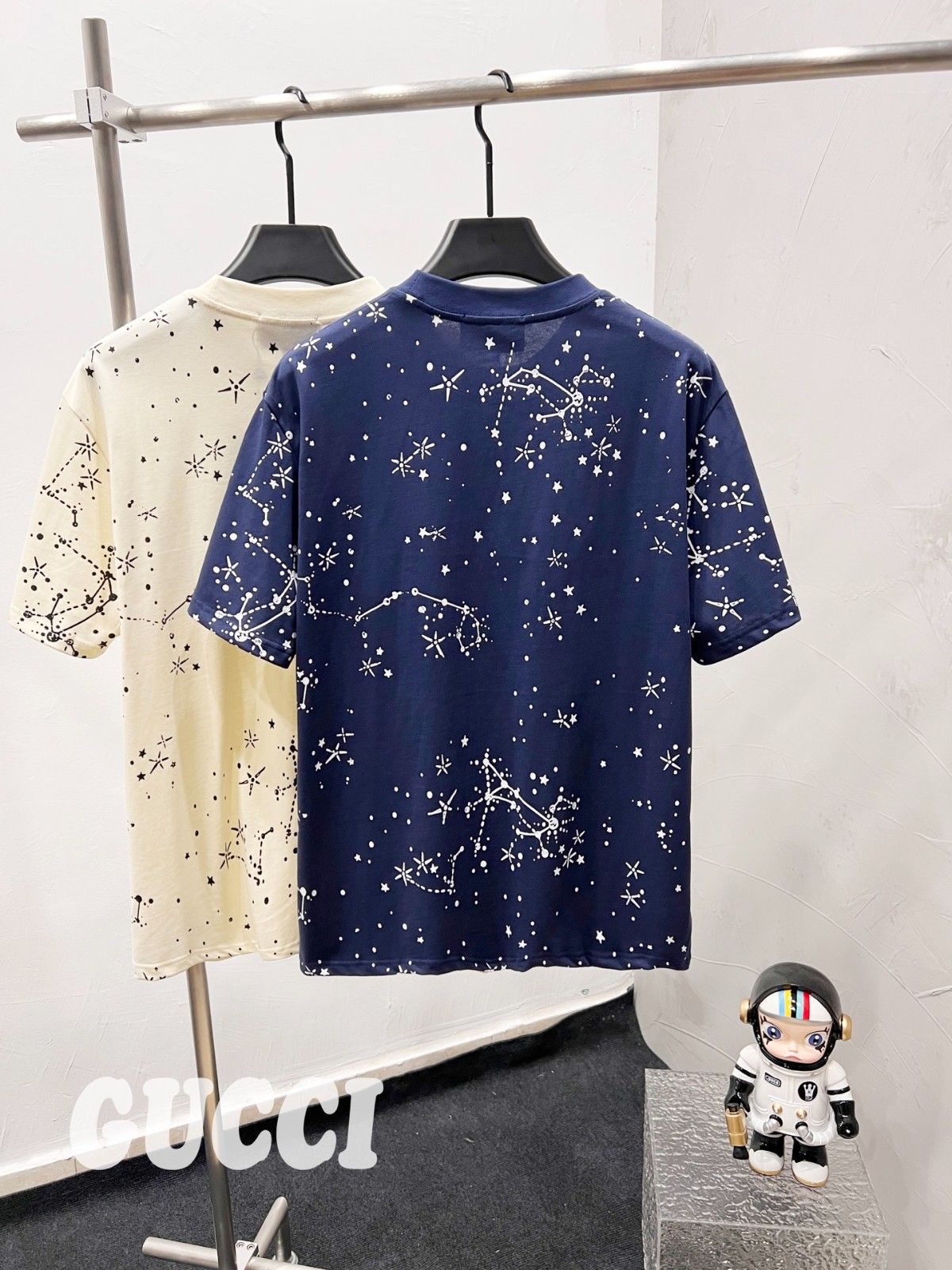 グッチ 半袖Tシャツ コットン ラウンドネック 高品質 A30489