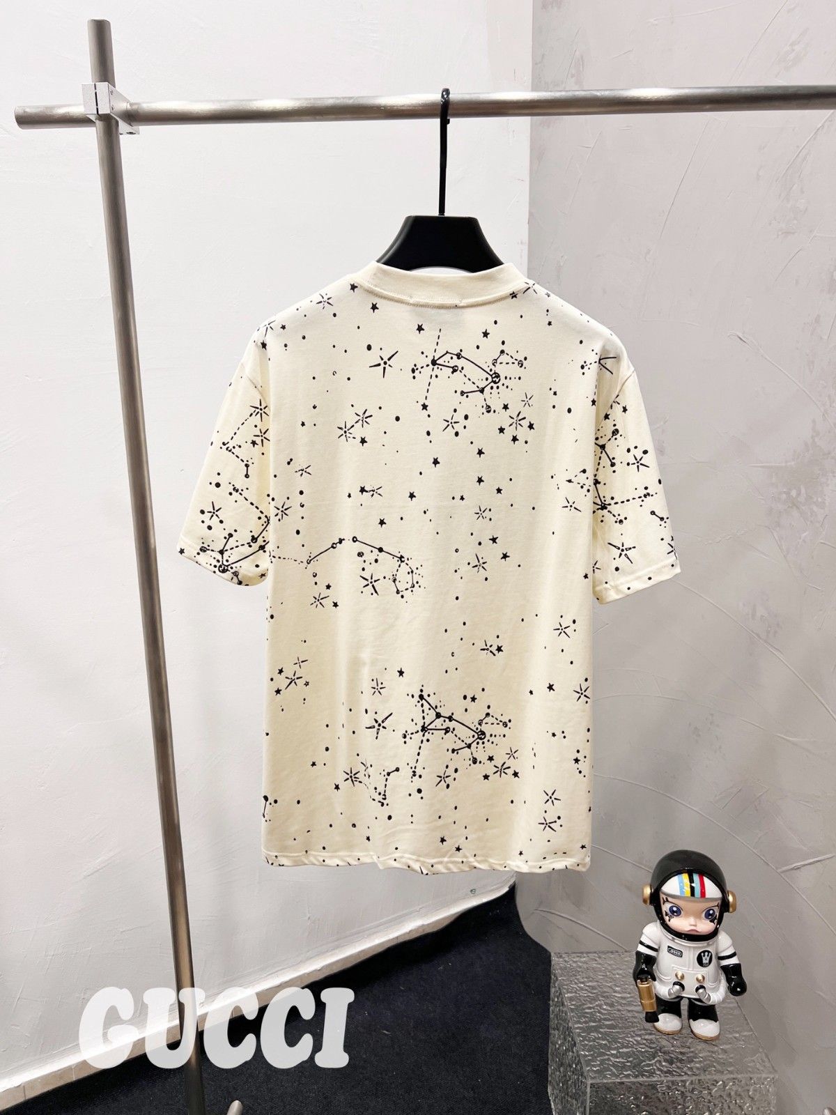 グッチ 半袖Tシャツ コットン ラウンドネック 高品質 A30489