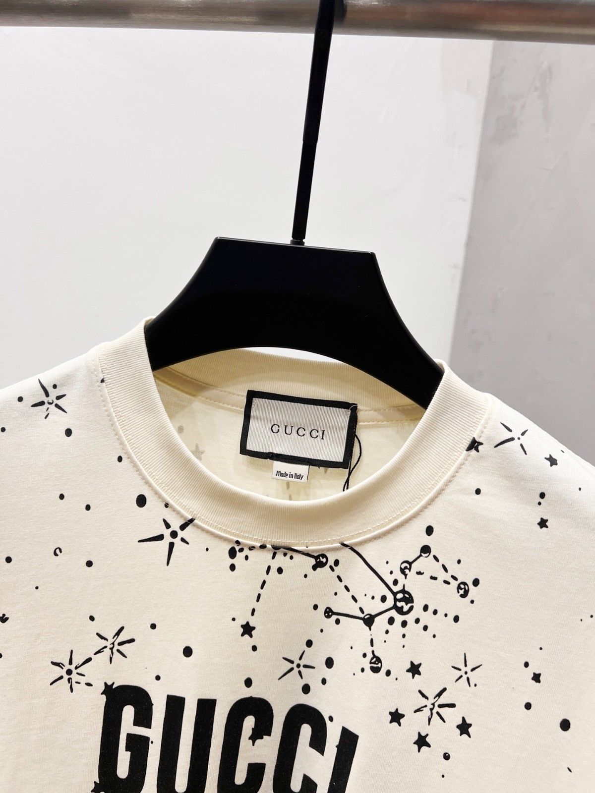 グッチ 半袖Tシャツ コットン ラウンドネック 高品質 A30489