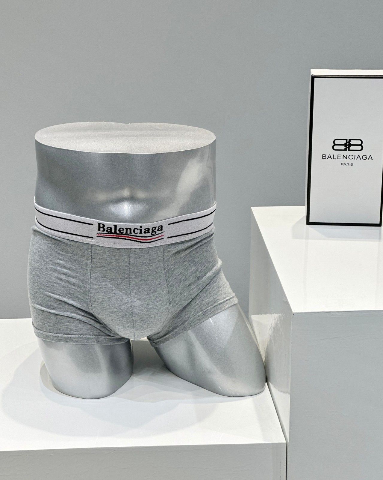 バレンシアガ ボクサーパンツ 3枚セット アンダーウェア メンズ A30490