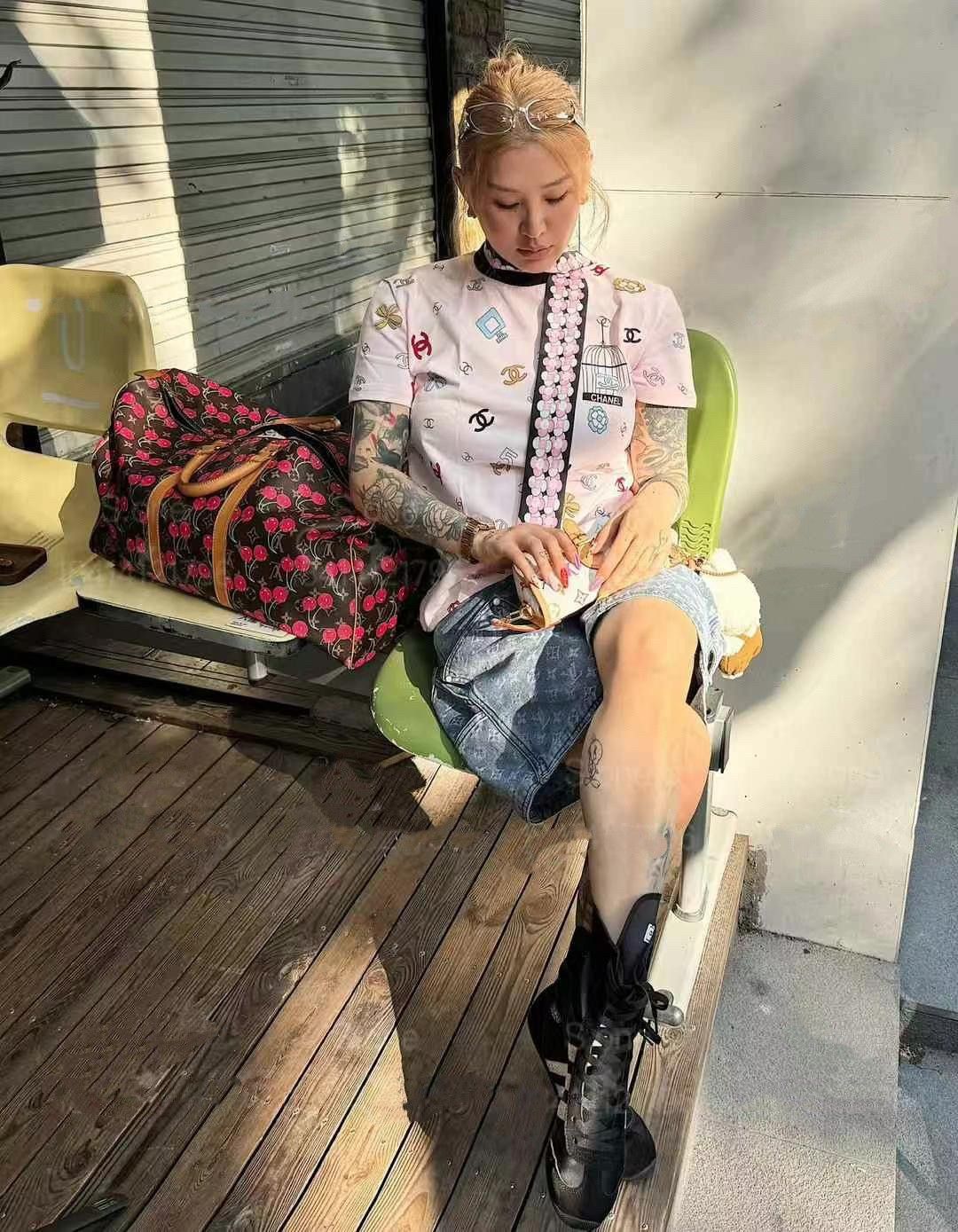 シャネル ショートTシャツ カラフル レディース オシャレ A30500