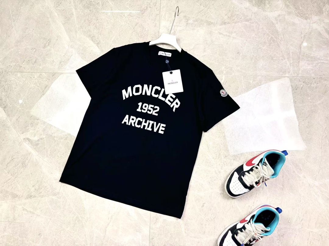 モンクレール Tシャツ コットン ゆったり カジュアル A30499