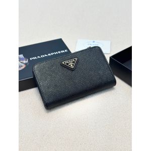 プラダ 財布 レザー カード収納 高品質 A30497