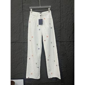 ルイヴィトン Monogram ジーンズ マカロン刺繍ロゴ A30511