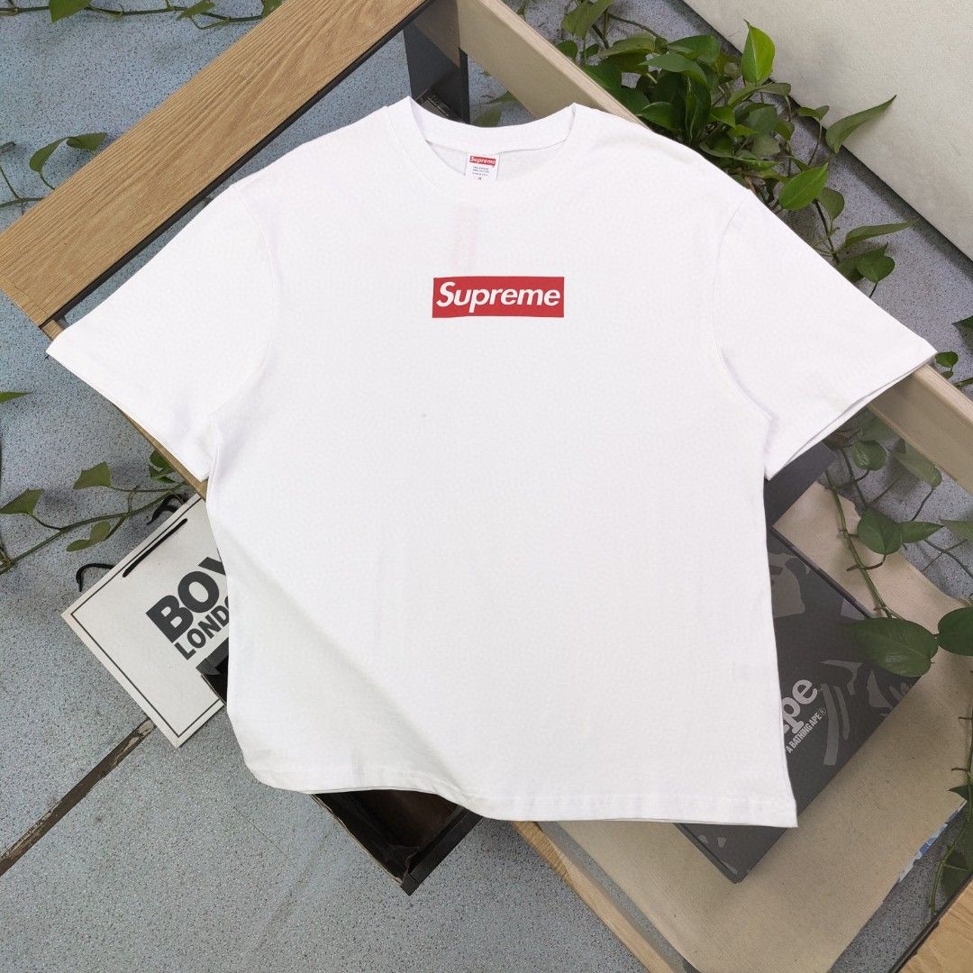 シュプリーム 半袖 Tシャツ クラシックロゴ プリント カジュアル A30521