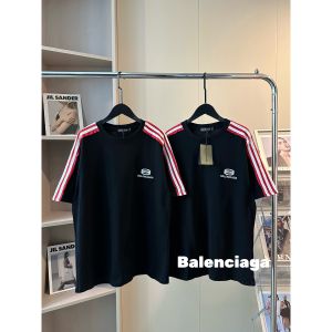 バレンシアガ 半袖Tシャツ All black 刺繍ロゴ A30517