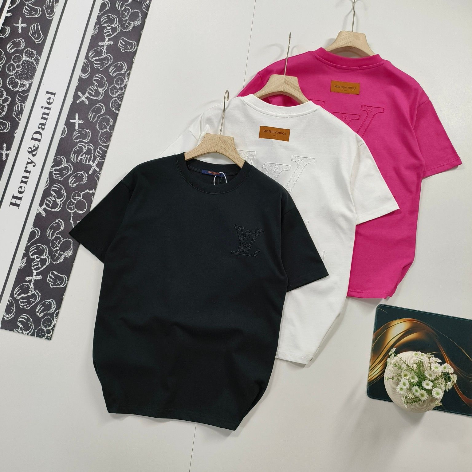 ルイヴィトン 半袖Tシャツ 夏の新作定番 カップル A30515