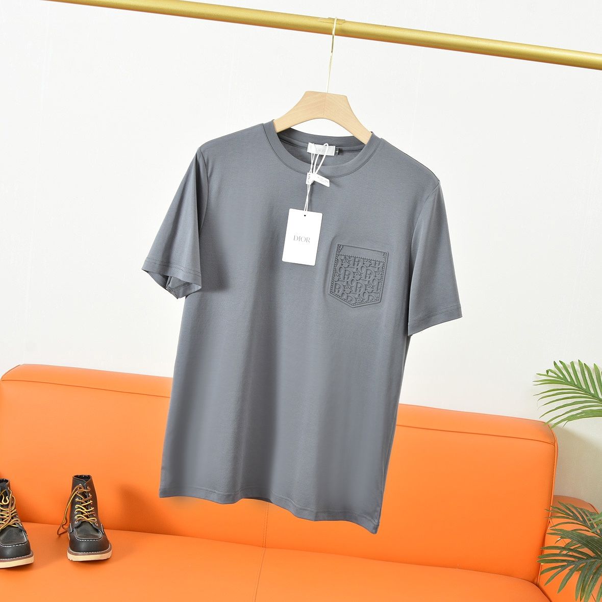 ディオール 半袖Tシャツ メンズ レディース 高品質 A30524