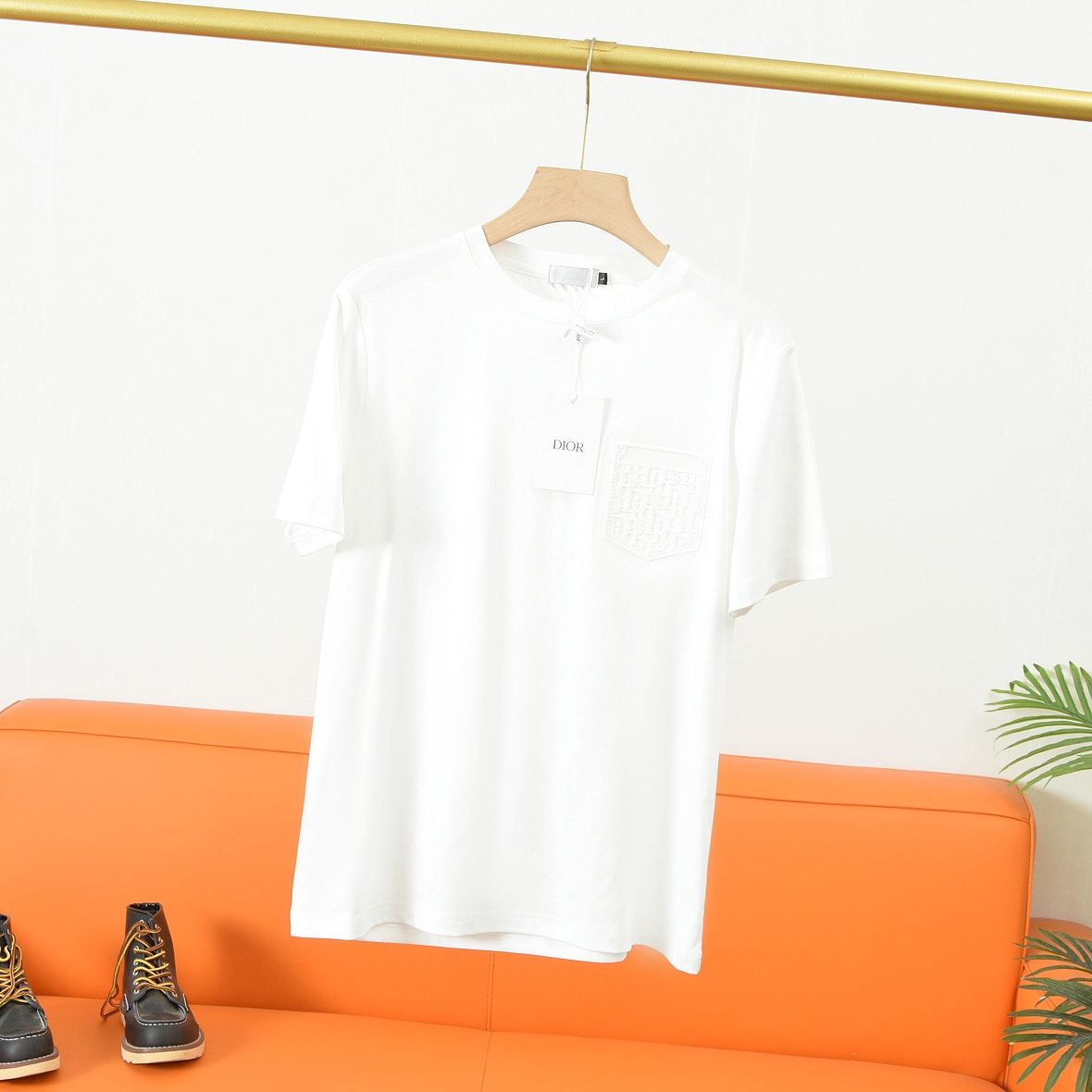 ディオール 半袖Tシャツ メンズ レディース 高品質 A30524