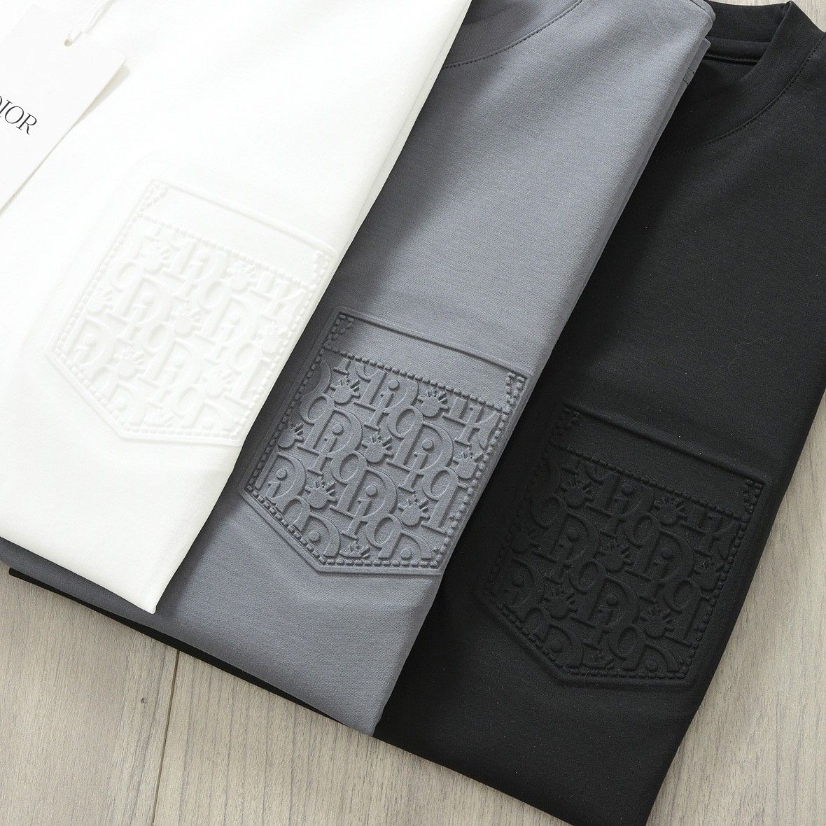ディオール 半袖Tシャツ メンズ レディース 高品質 A30524