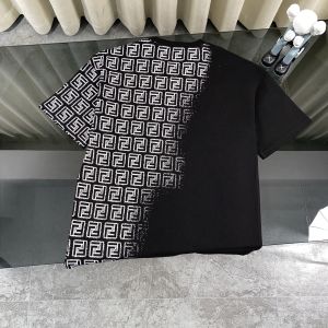 フェンディ 半袖Tシャツ クラシック ロゴ フルプリント A30536