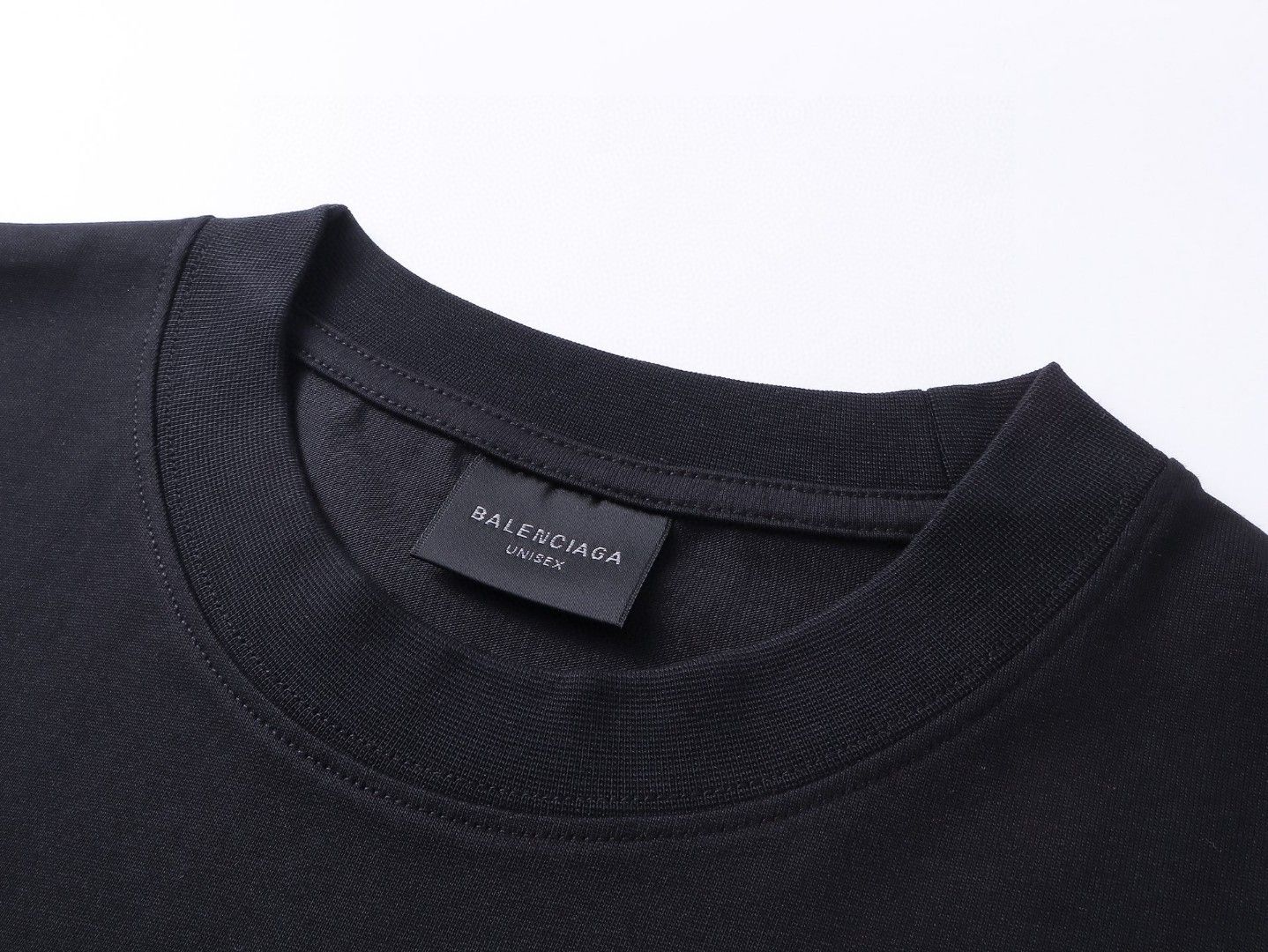 バレンシアガ 半袖Tシャツ 刺繍ロゴ 高品質 ゆったり A30535