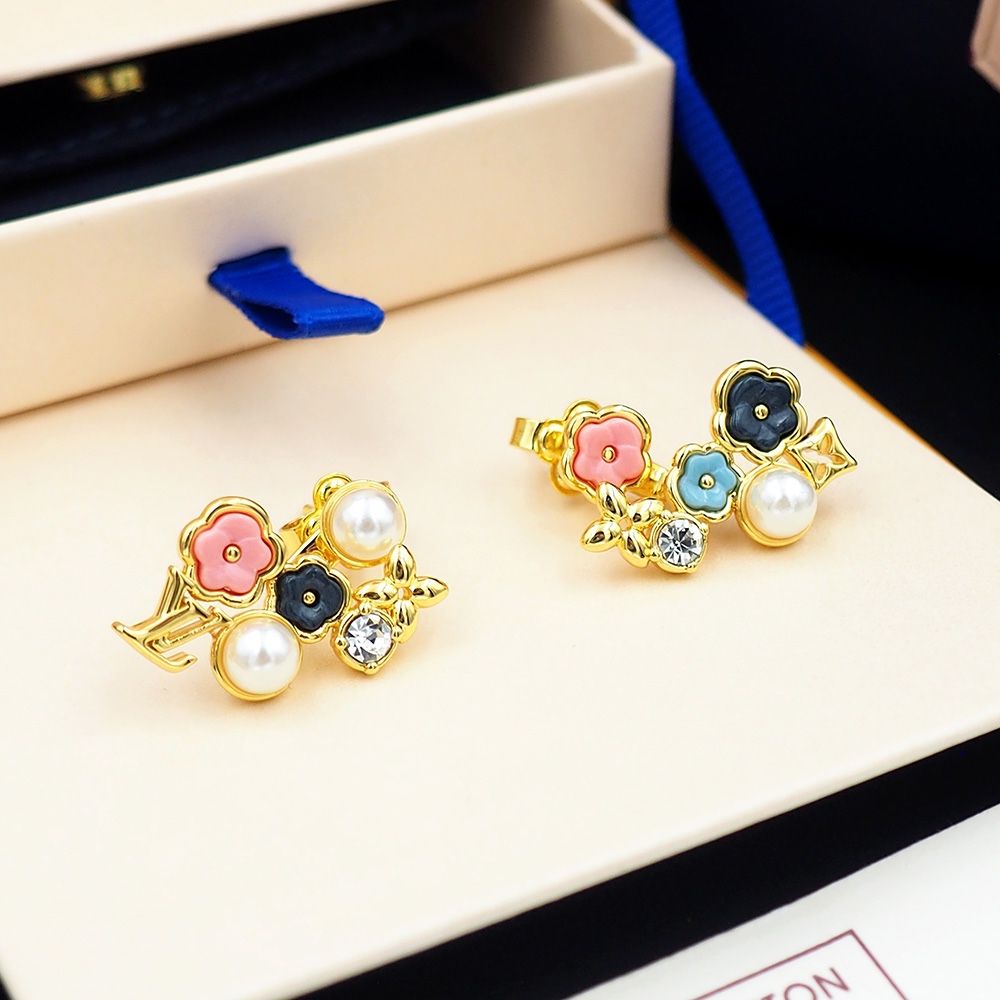 ルイヴィトン LV Botanica ピアス 可愛い 高級感 A30531