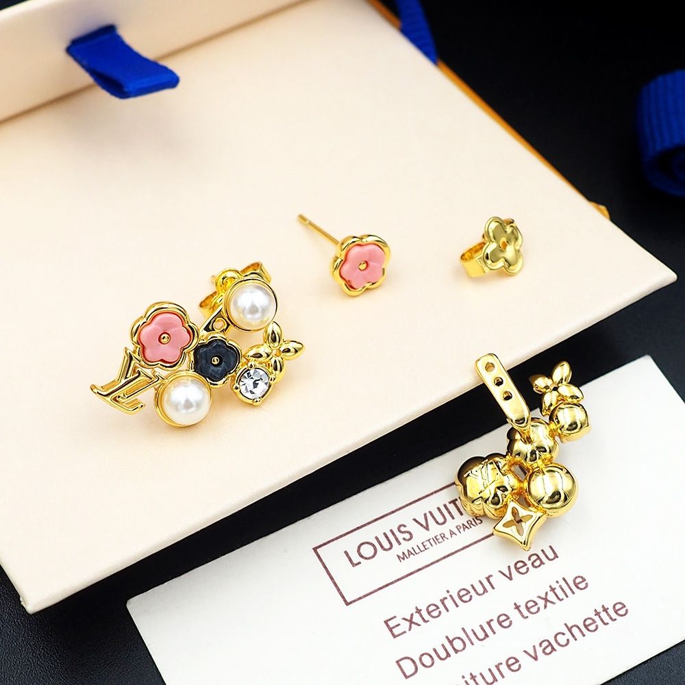 ルイヴィトン LV Botanica ピアス 可愛い 高級感 A30531