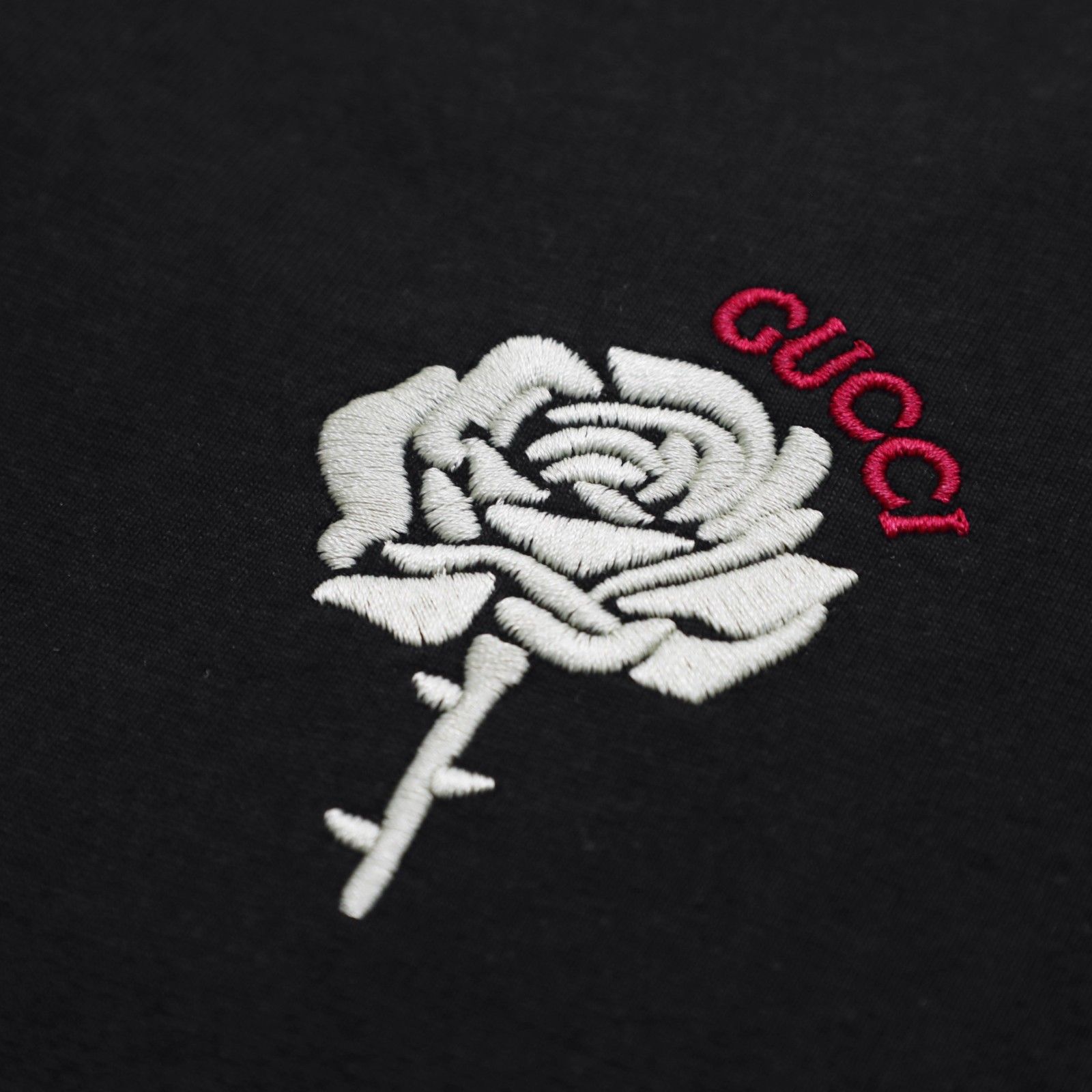 グッチ 半袖Tシャツ 花柄刺繍 カジュアル A30533