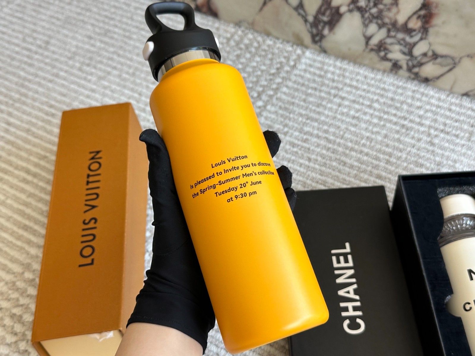 ルイヴィトン サーモスカップ 500ml A30547