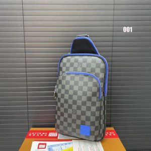 ルイヴィトン AVENUE ボディバッグ 通勤 クラシックで多用途 A30540
