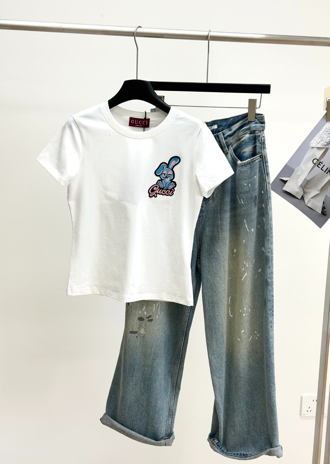 グッチ Tシャツ 刺繍入りバニー レディース 可愛い A30544