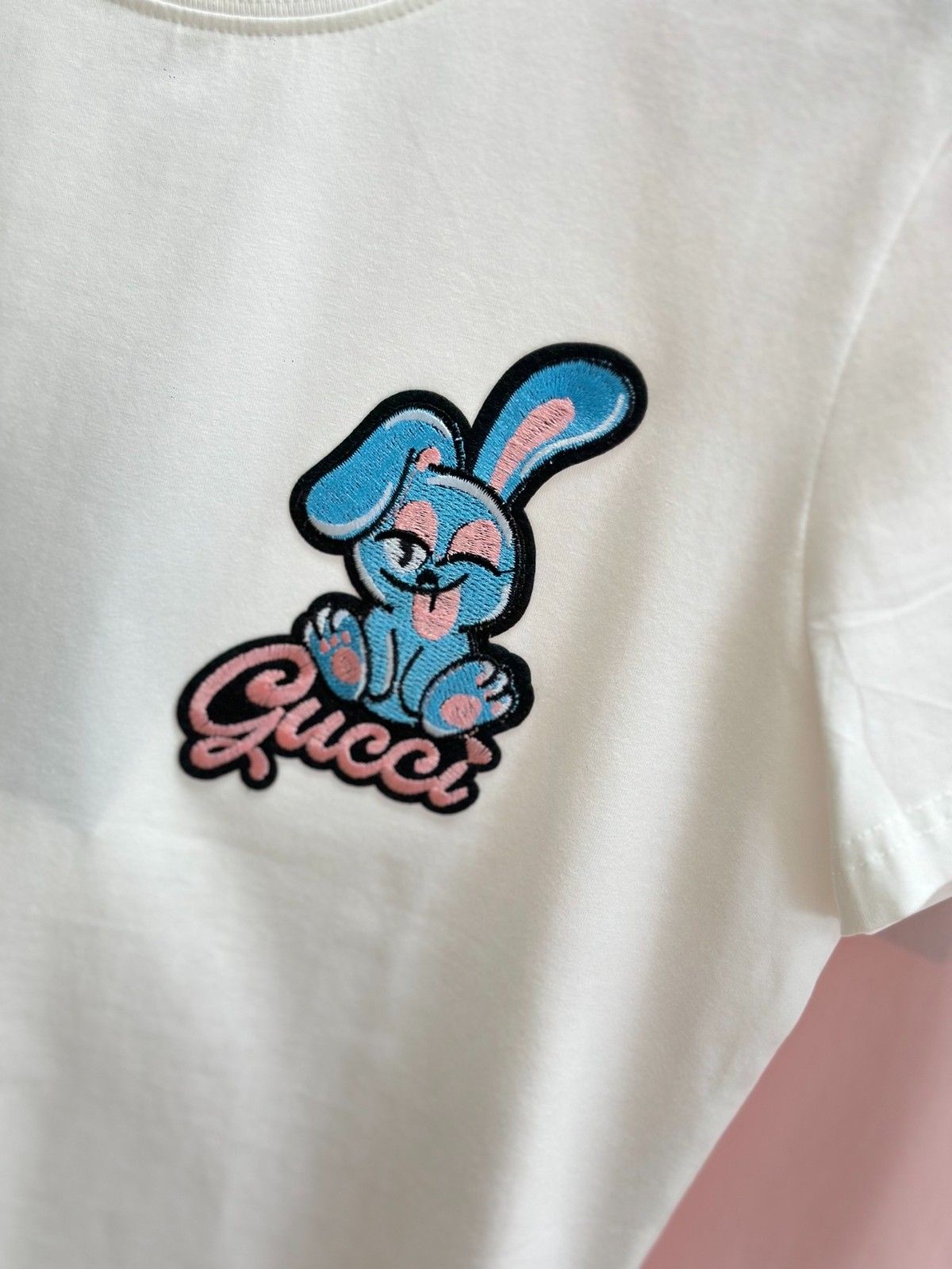 グッチ Tシャツ 刺繍入りバニー レディース 可愛い A30544