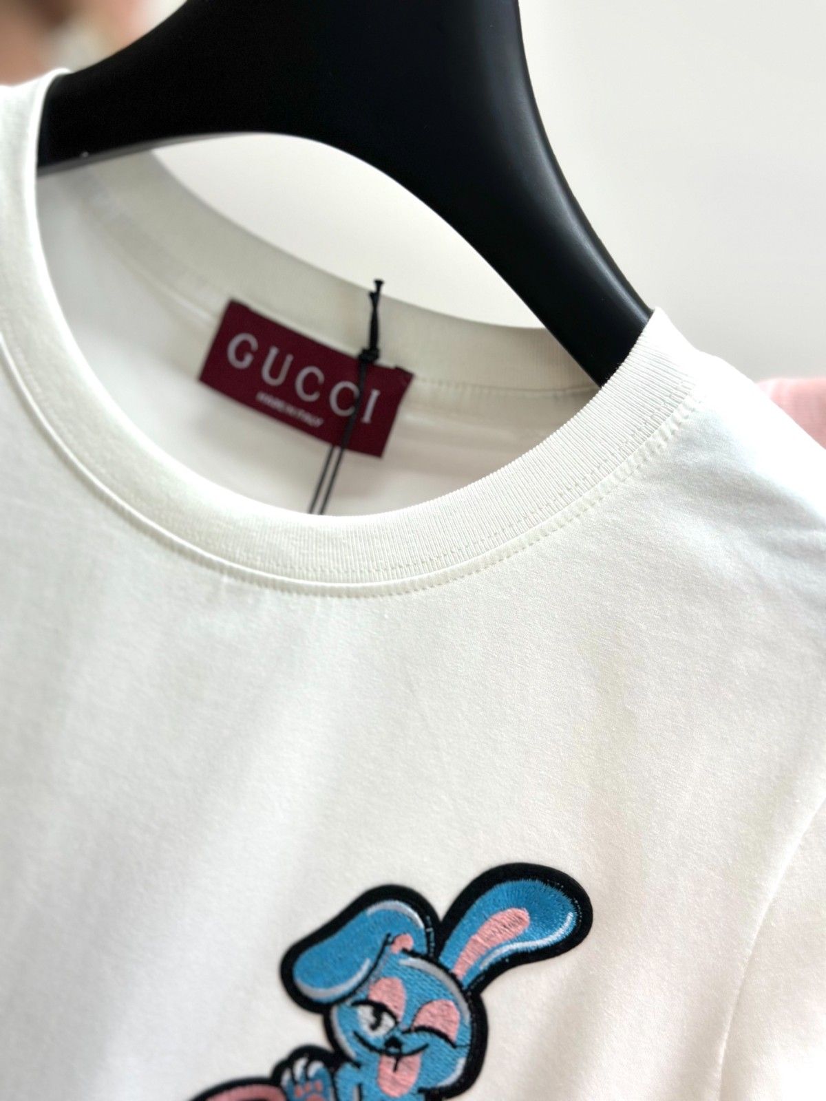 グッチ Tシャツ 刺繍入りバニー レディース 可愛い A30544