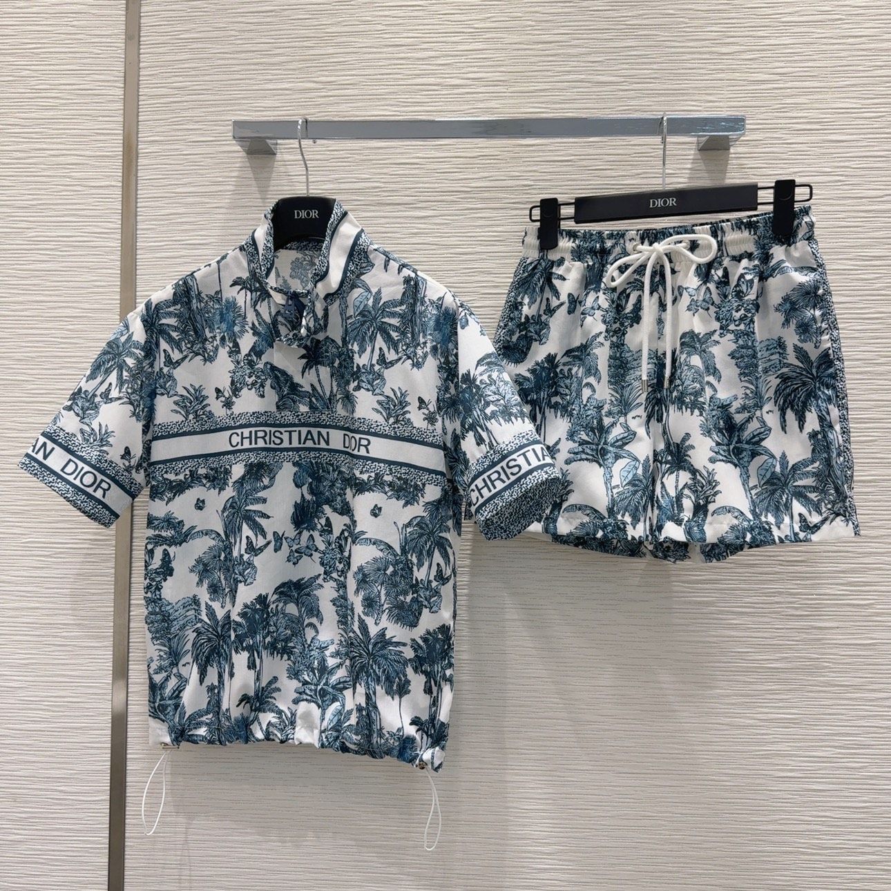 ディオール 半袖ショートパンツセット プリント オシャレ A30556