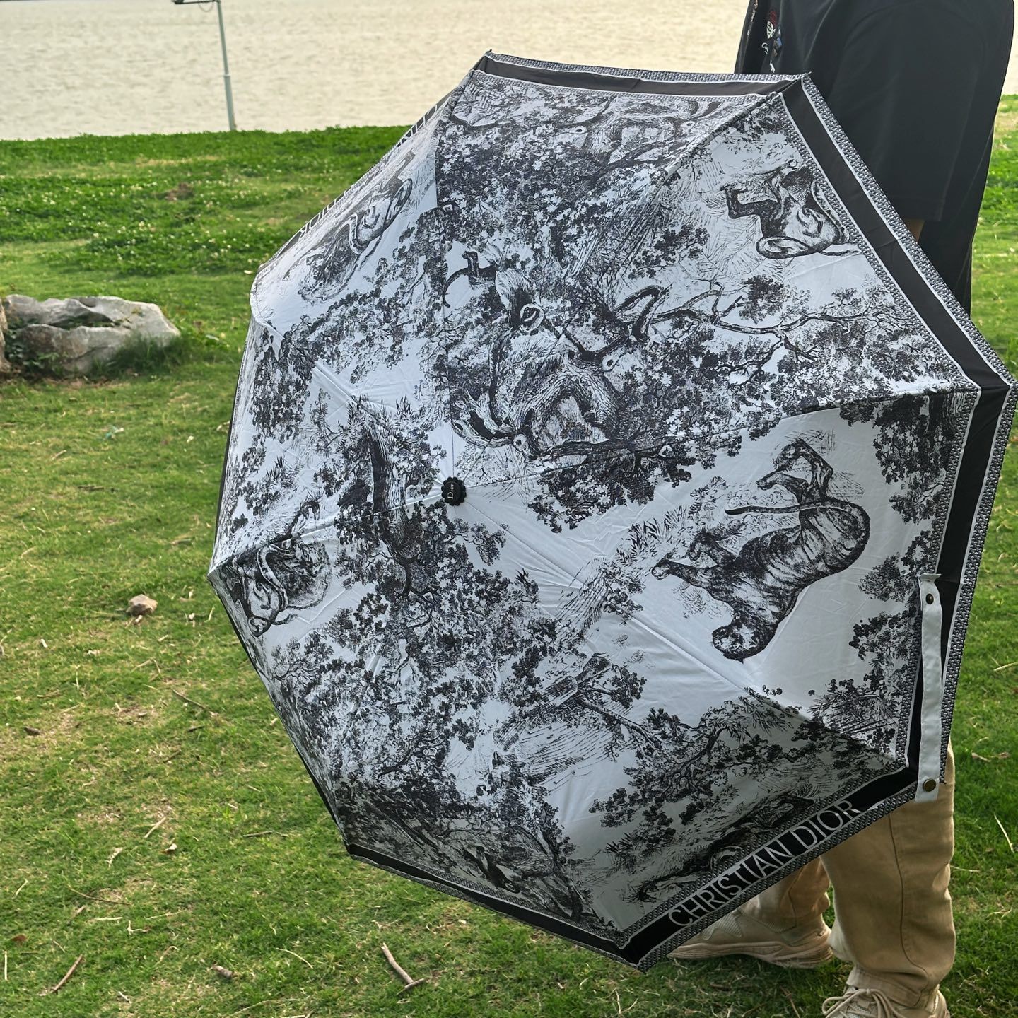 ディオール 日焼け止め傘 全自動折りたたみ傘 UPF>50 A30571