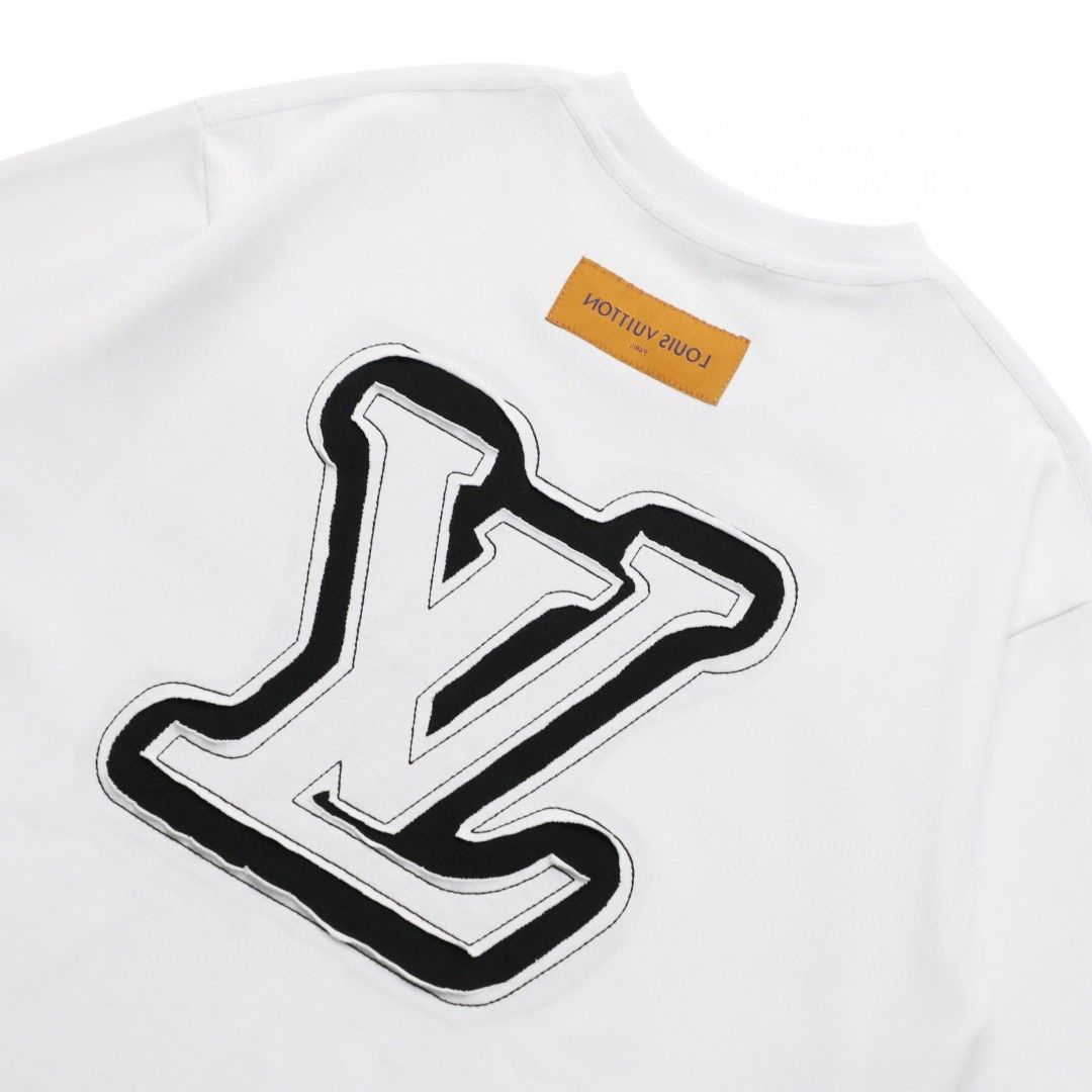 ルイヴィトン 半袖tシャツ カジュアル メンズ レディース A30580