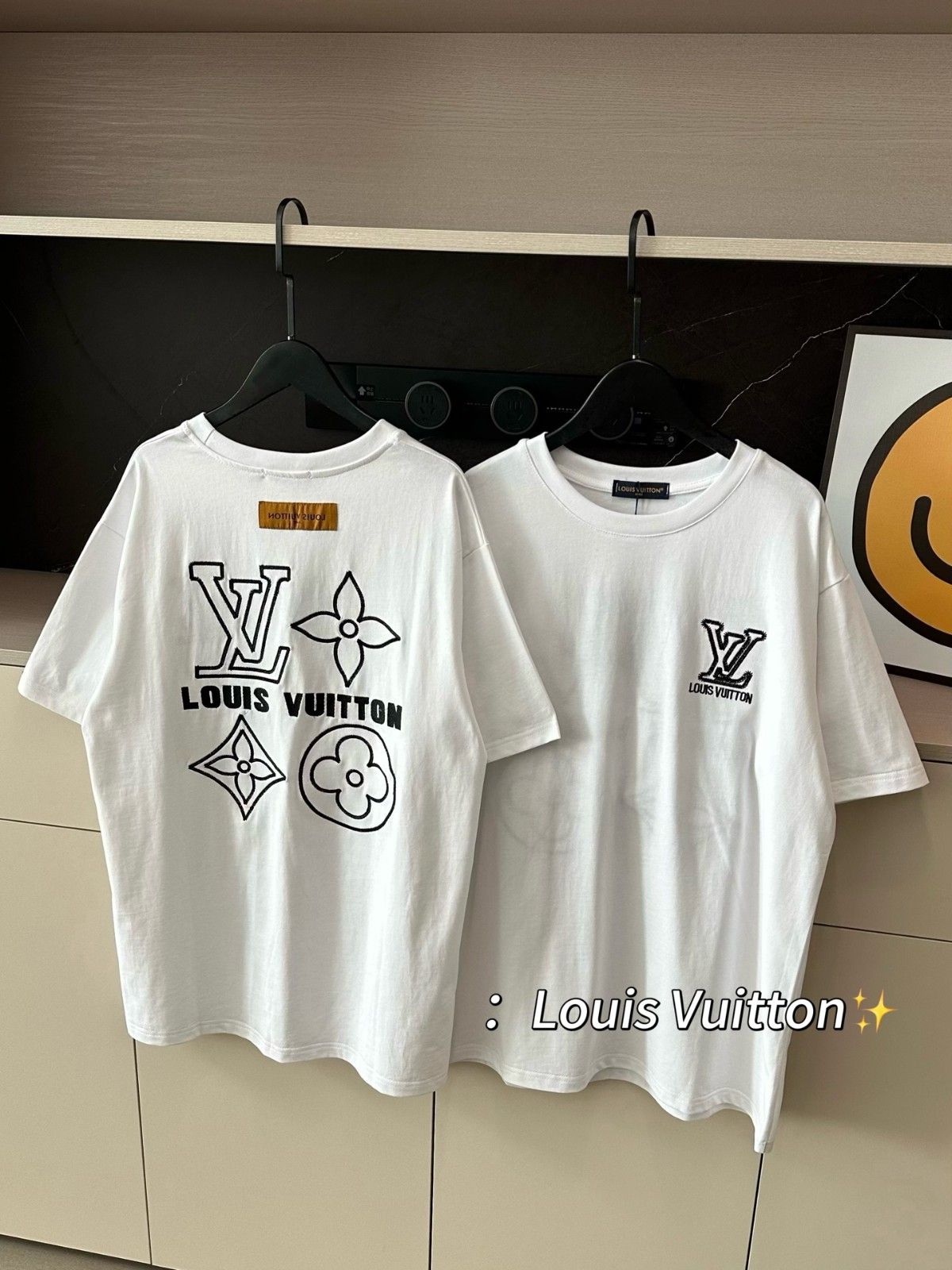 ルイヴィトン 半袖tシャツ 刺繍 日常 カジュアル A30594