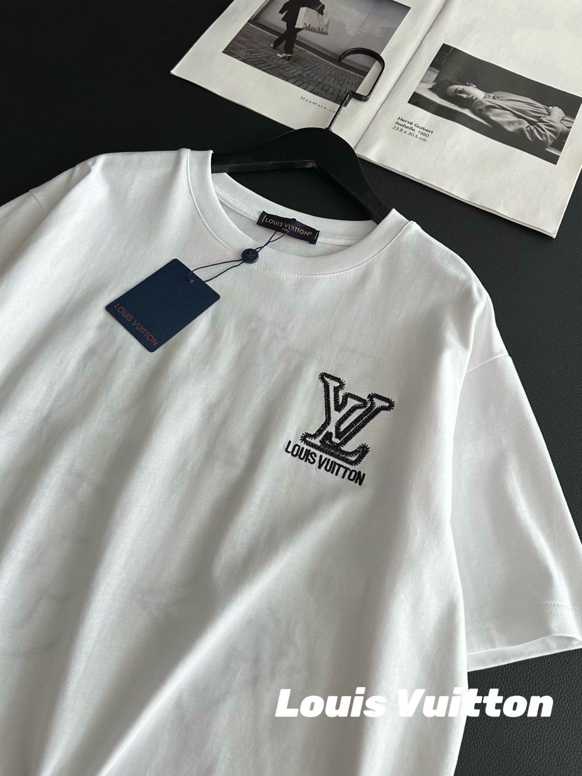 ルイヴィトン 半袖tシャツ 刺繍 日常 カジュアル A30594