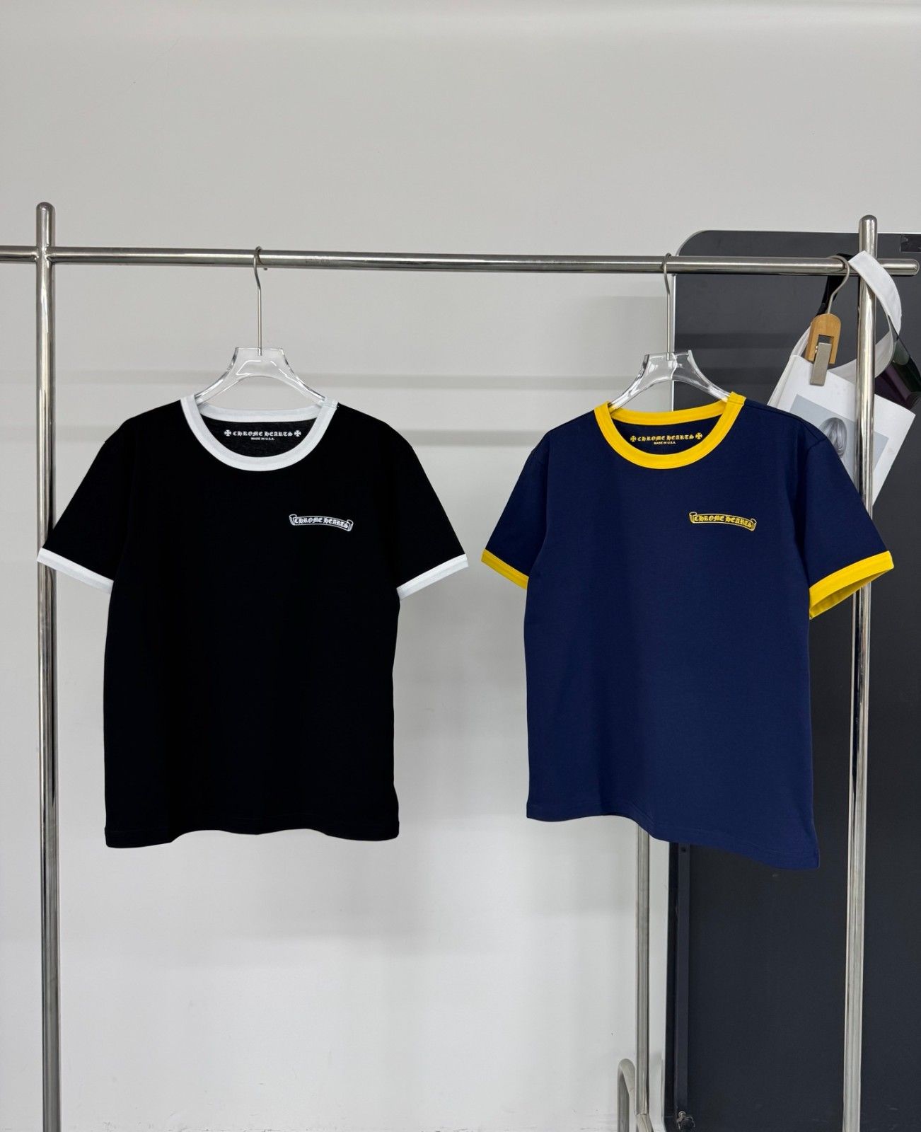クロムハーツ Tシャツ コントラストカラー レディース向け A30593