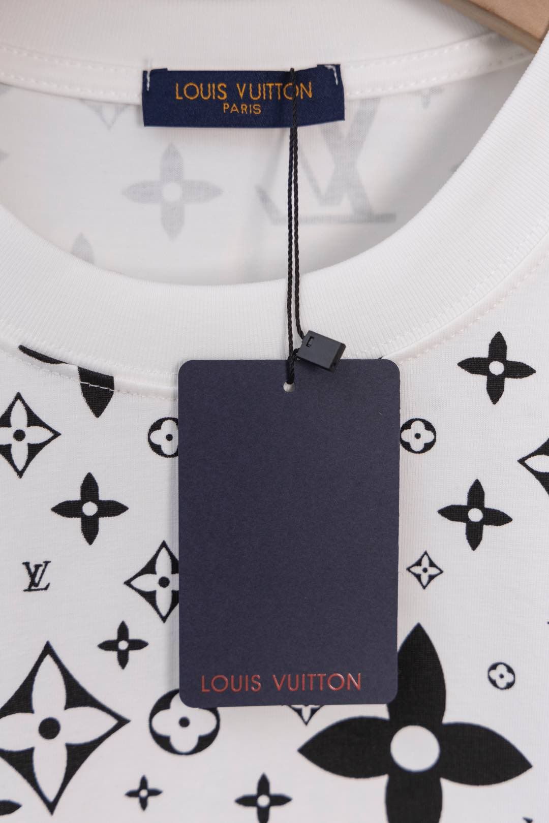 ルイヴィトン 半袖Tシャツ コットン 総柄 A30622