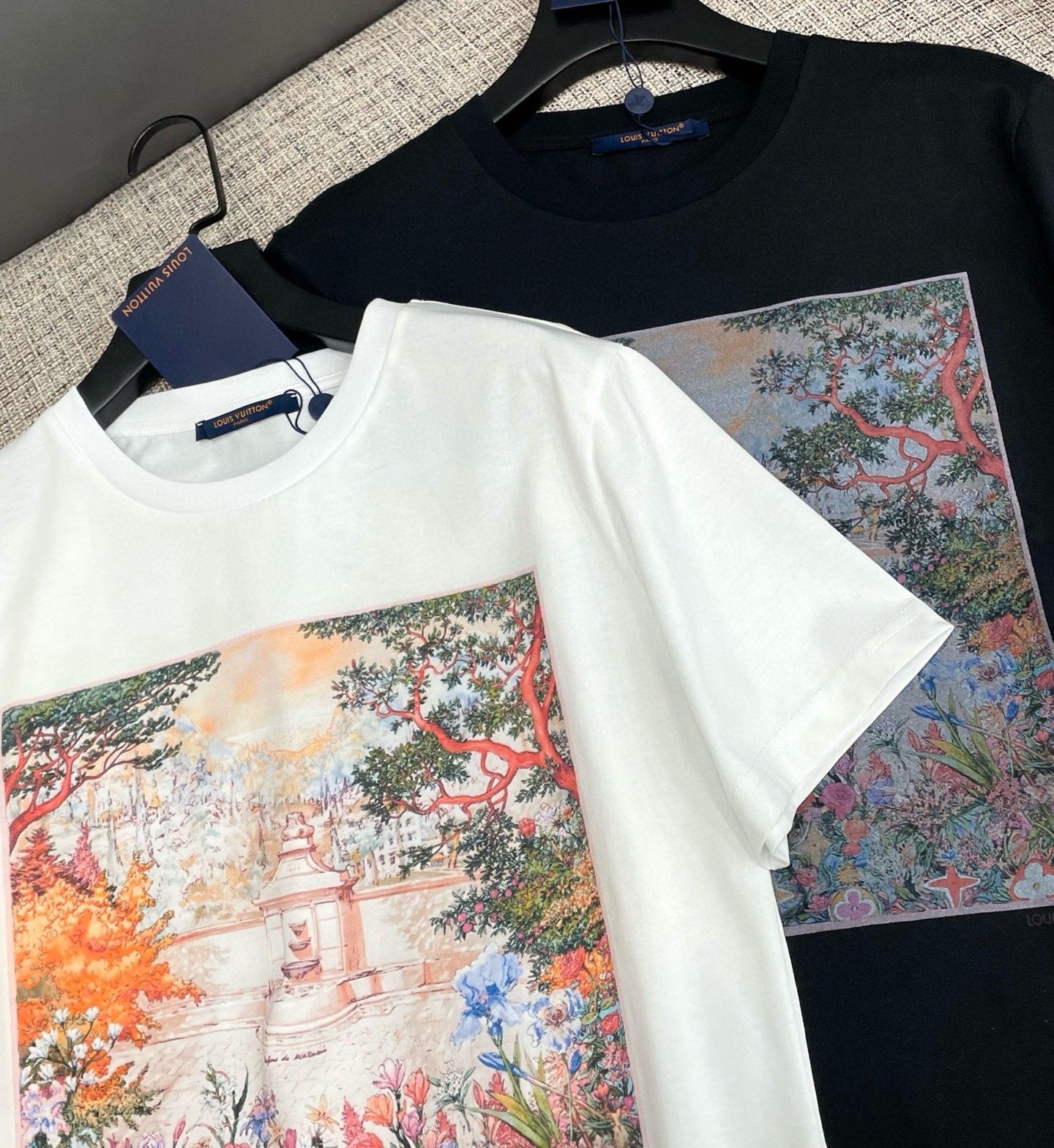 ルイヴィトン 半袖tシャツ レディース プリント A30615