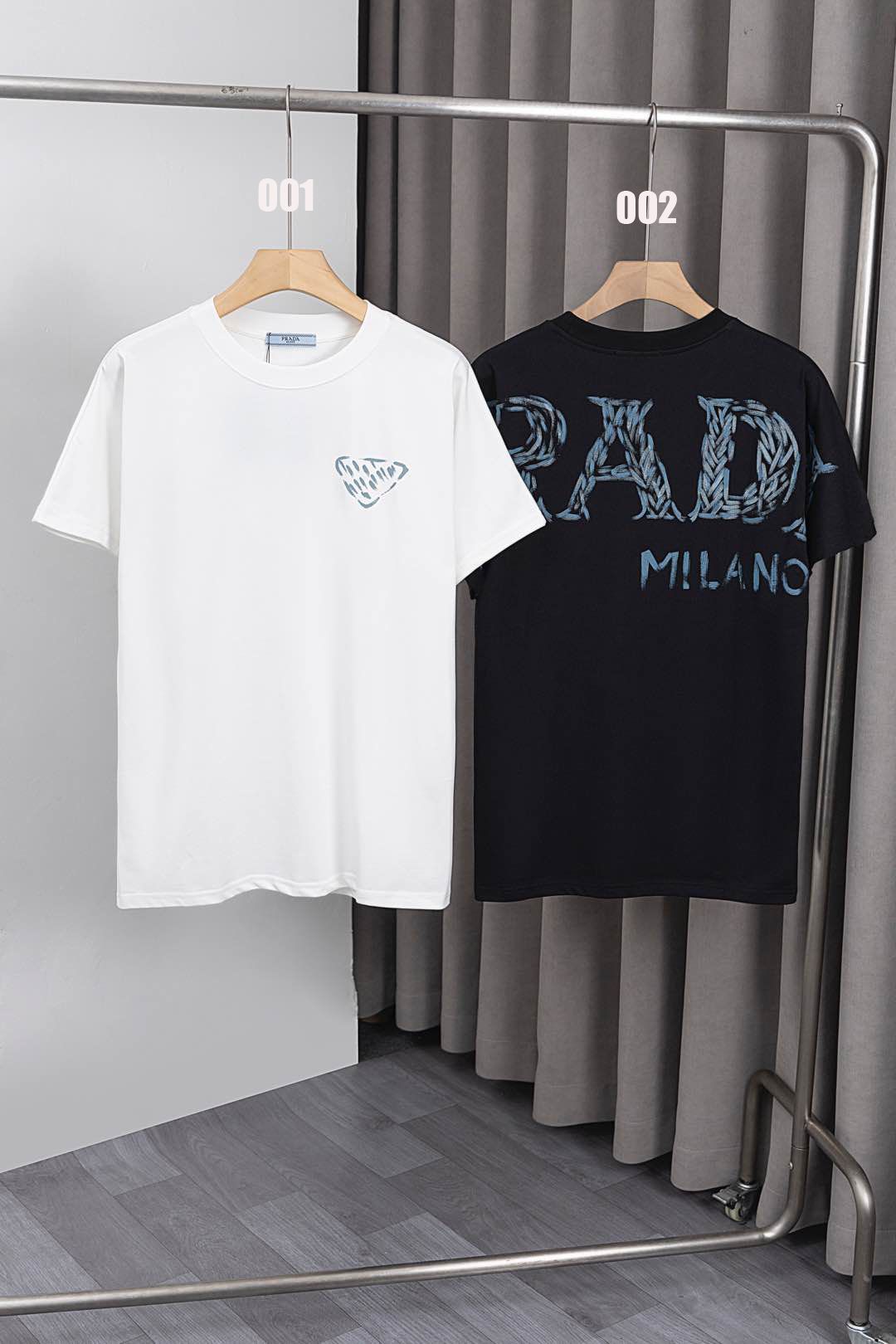 プラダ 半袖tシャツ プリント カジュアル A30621