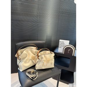 ロエベ ハンドバッグ LOEWE Anagram 日常 高品質 レザー A30619