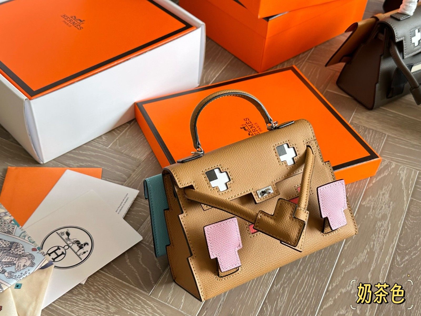 エルメス Kellydoll ショルダーバッグ ミニバッグ 可愛い A30618