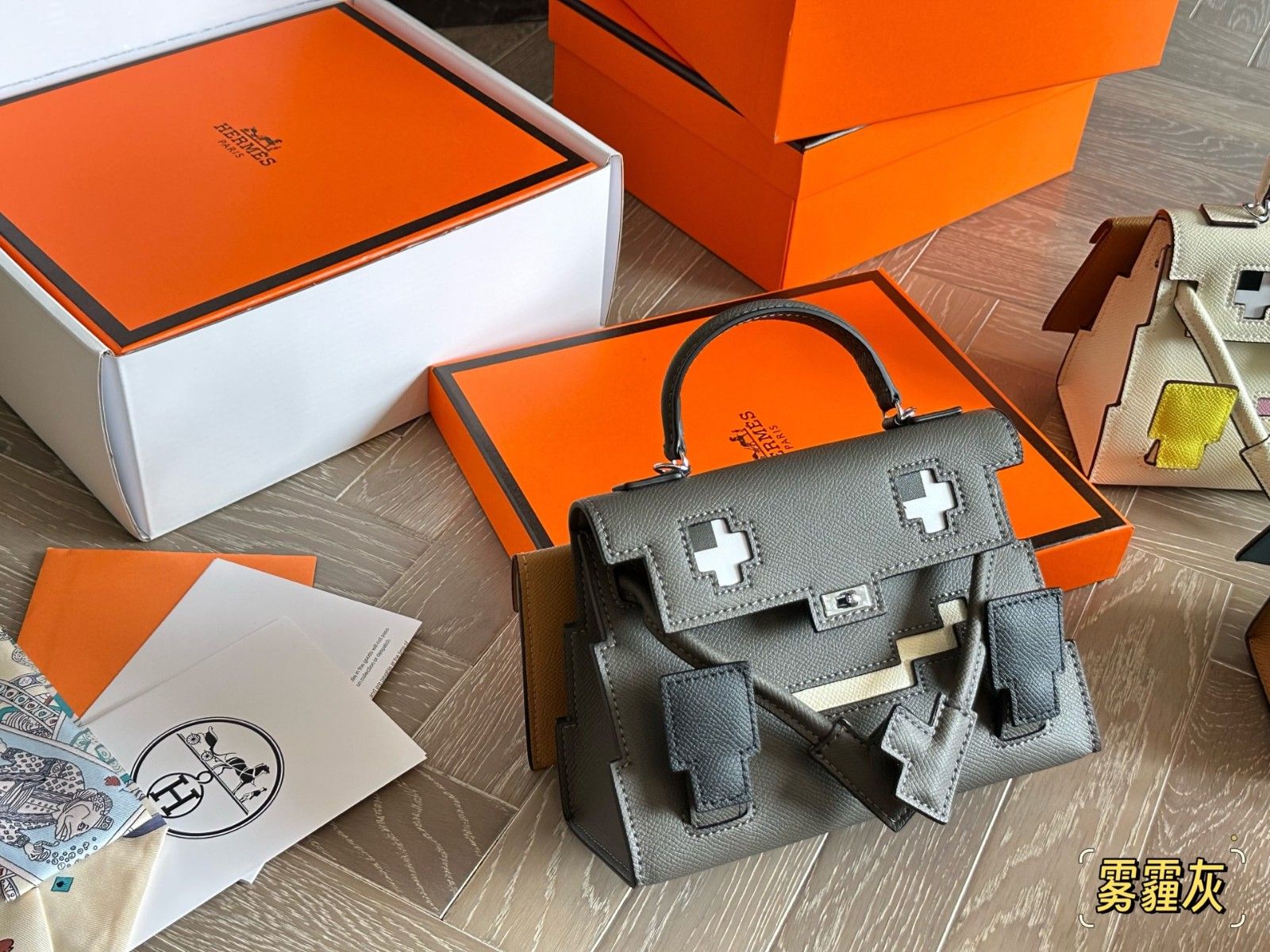 エルメス Kellydoll ショルダーバッグ ミニバッグ 可愛い A30618