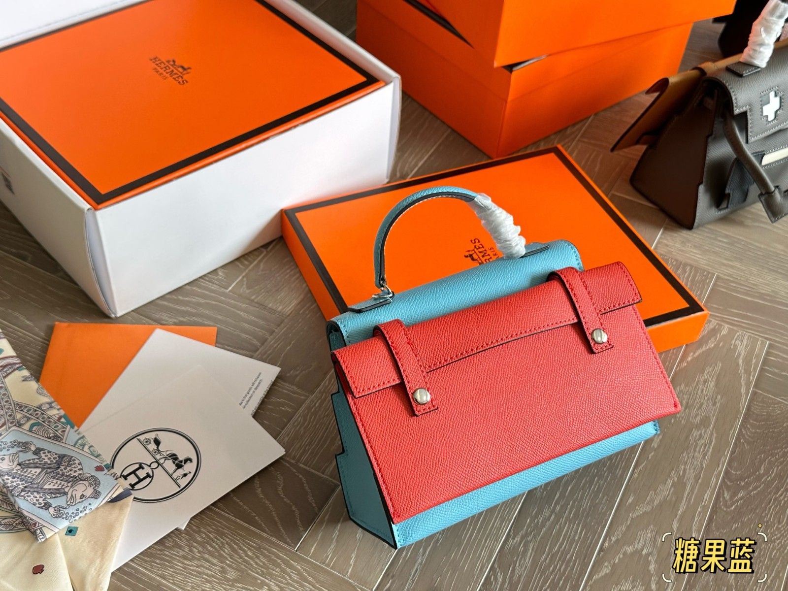 エルメス Kellydoll ショルダーバッグ ミニバッグ 可愛い A30618