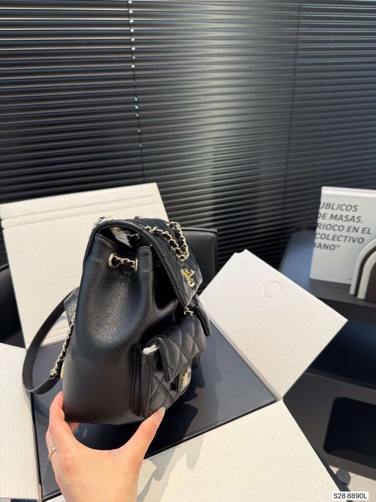 シャネル バックパック ファッション レディース A30632
