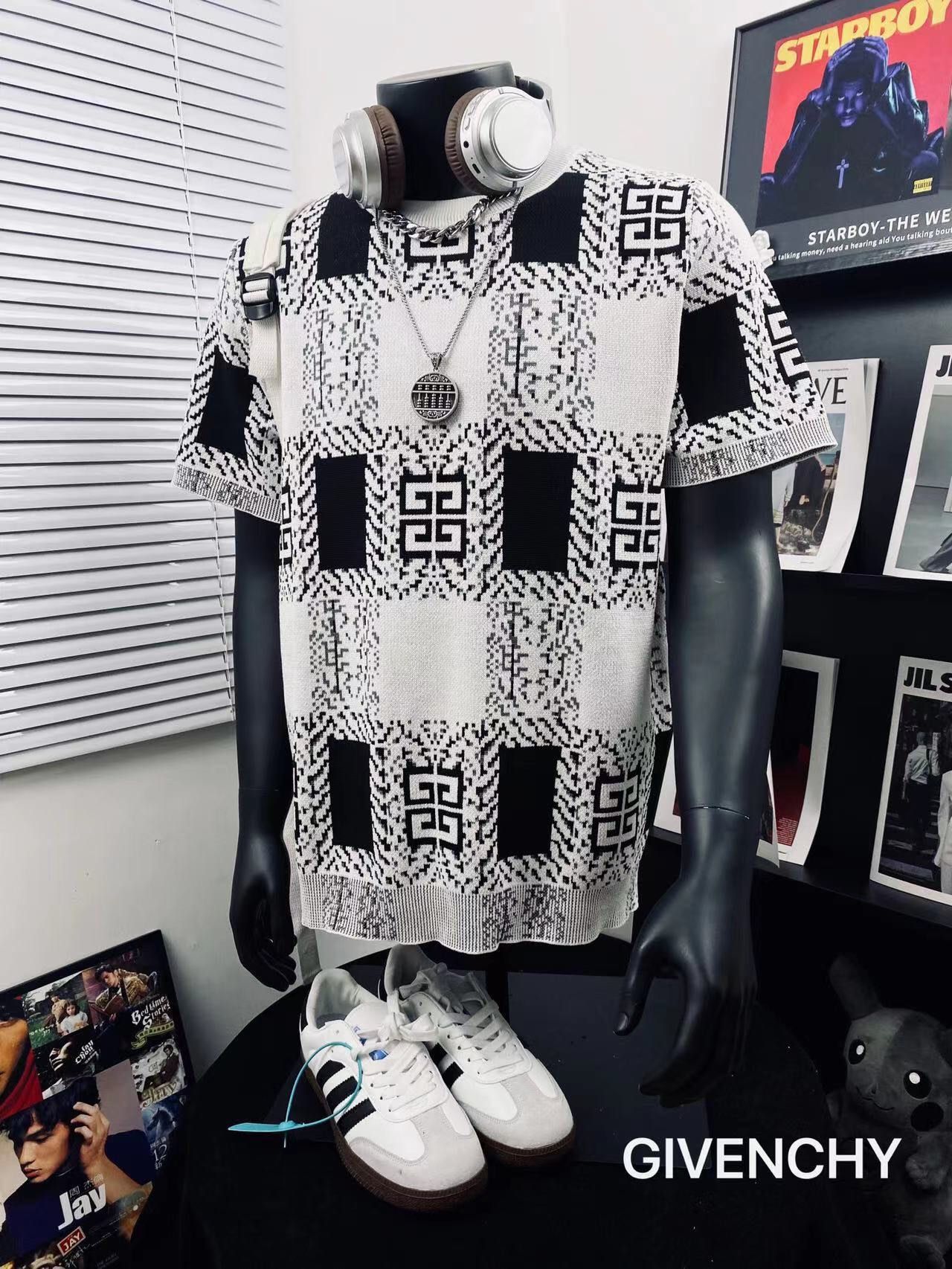 ジバンシィ ニット 半袖Tシャツ プリント カジュアル A30628