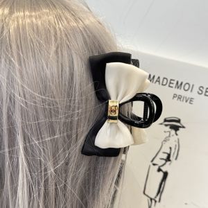 シャネル バンスクリップ ヘアクリップ まとめ髪 髪留め A30648