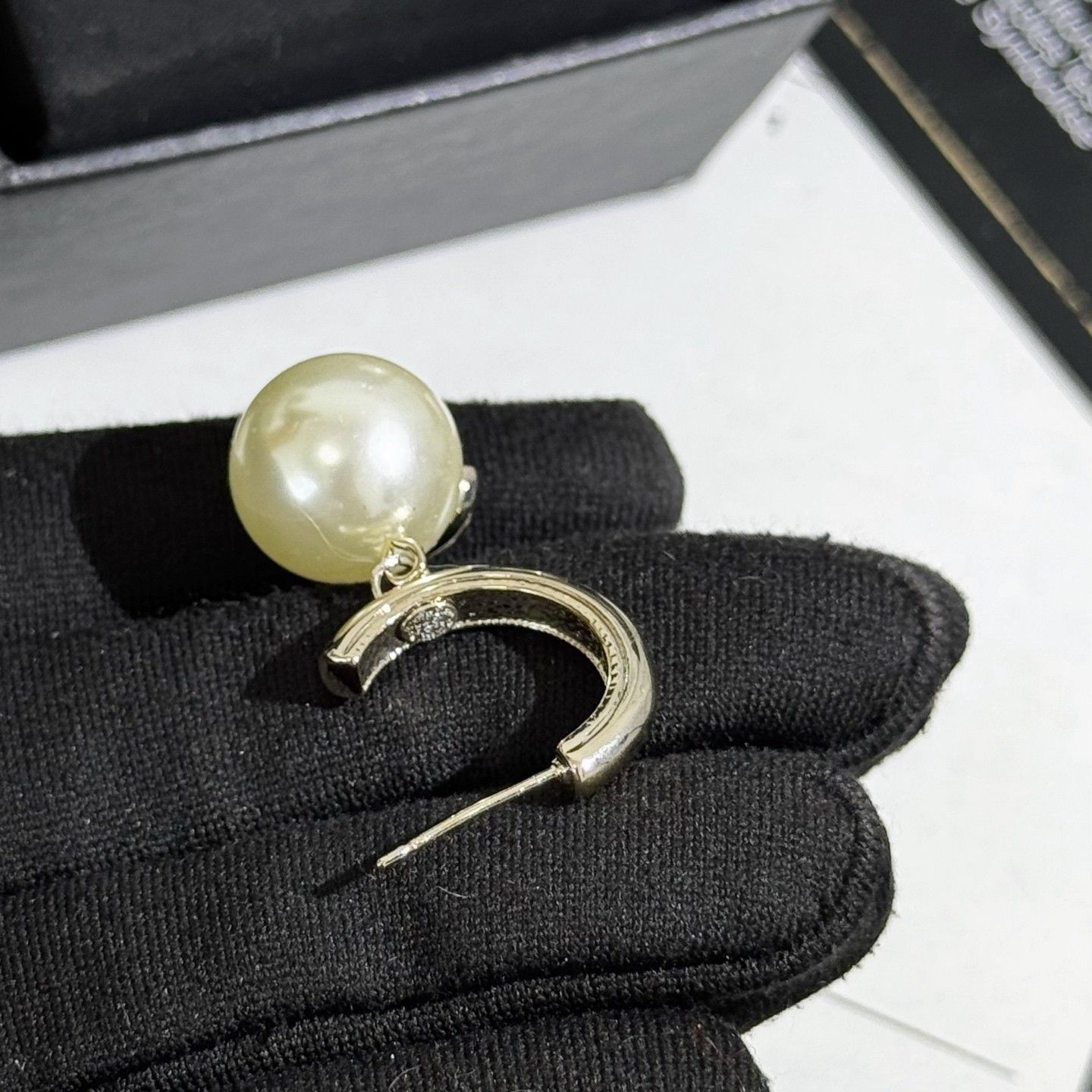 シャネル ピアス パールドロップイヤリング A30641
