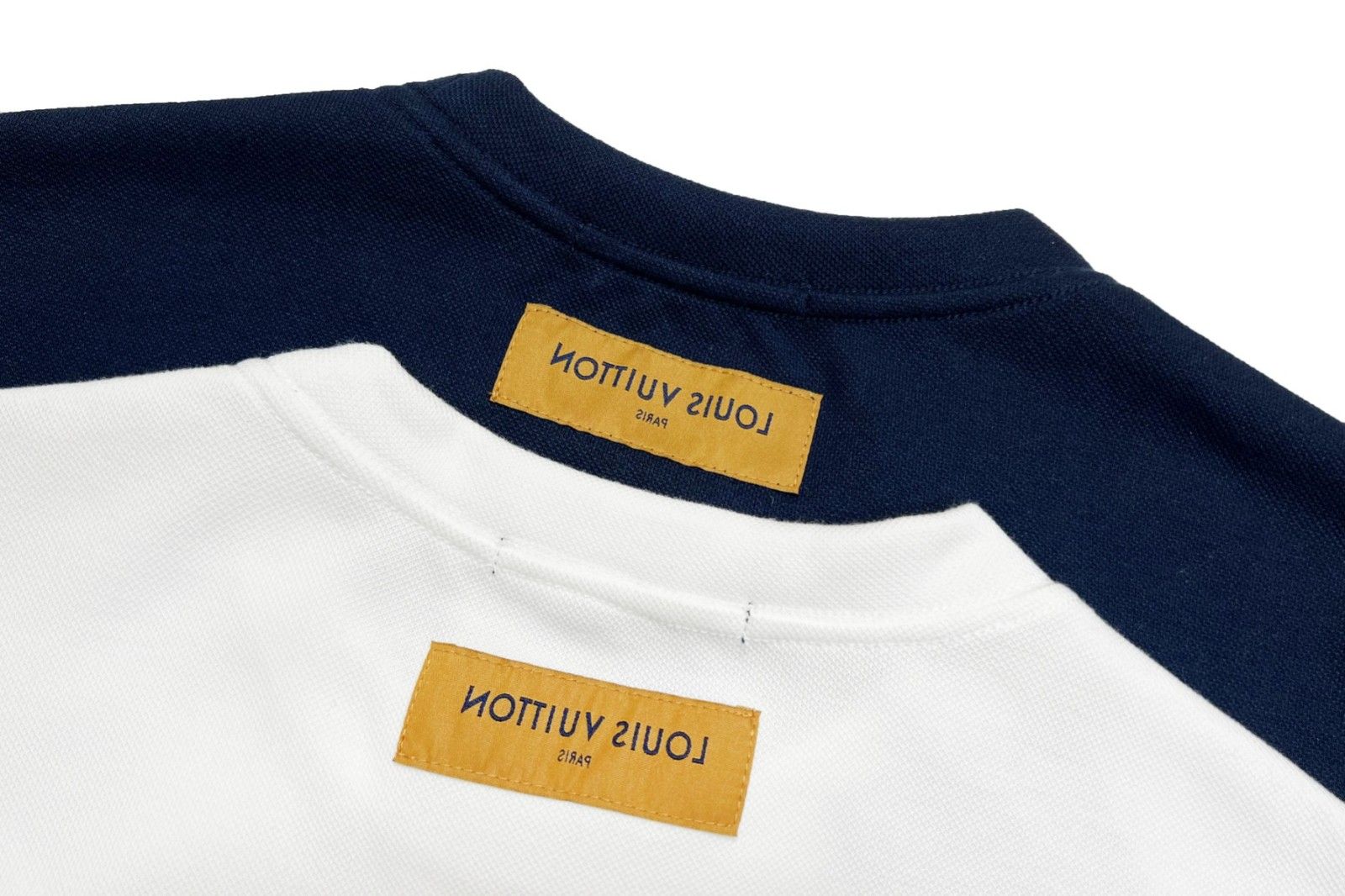 ルイヴィトン 半袖Tシャツ 海洋動物 刺繍ロゴ 高品質 A30659