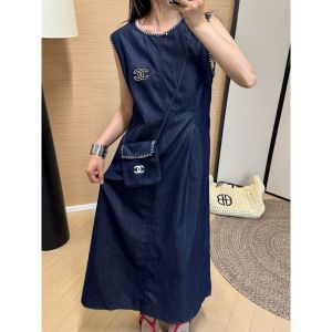 シャネル ノースリーブドレス 刺繍入 ミニバッグ付き A30657