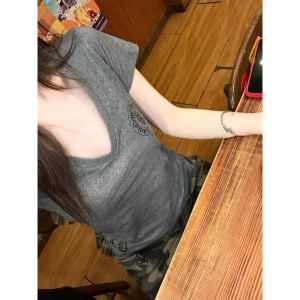 クロムハーツ Vネックスリム半袖Tシャツ レディース オシャレ A30656