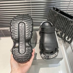 バレンシアガ 厚底クロックス サンダル カップル 6色 高品質 A30688