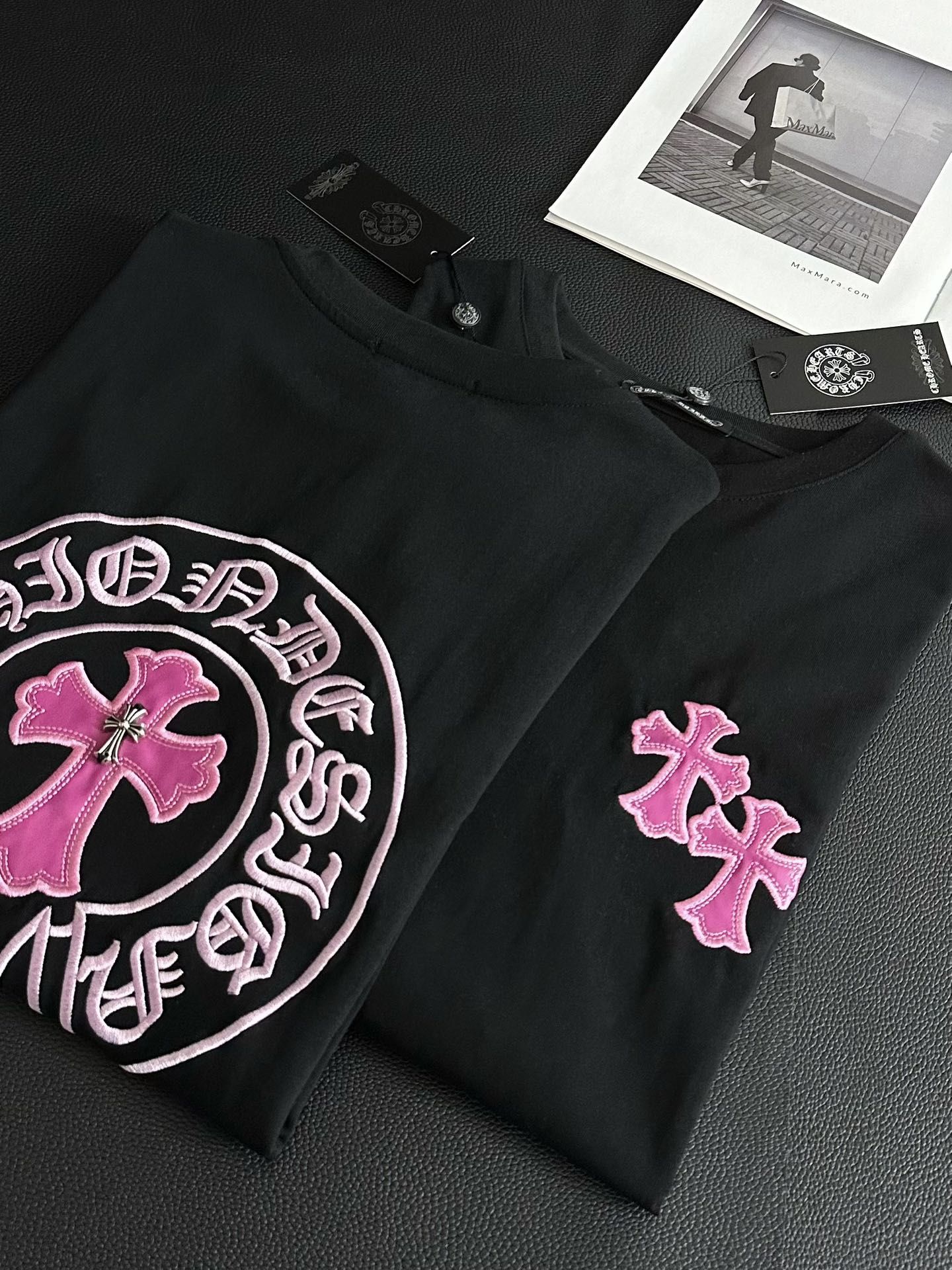 クロムハーツ 半袖Tシャツ ピンクロゴ 可愛い A30679