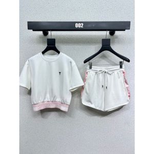 ディオール 上下セット 半袖Tシャツ ショットパンツ カジュアル A30698