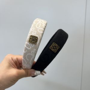 ロエベ カチューシャ ヘッドバンド オシャレ A30691